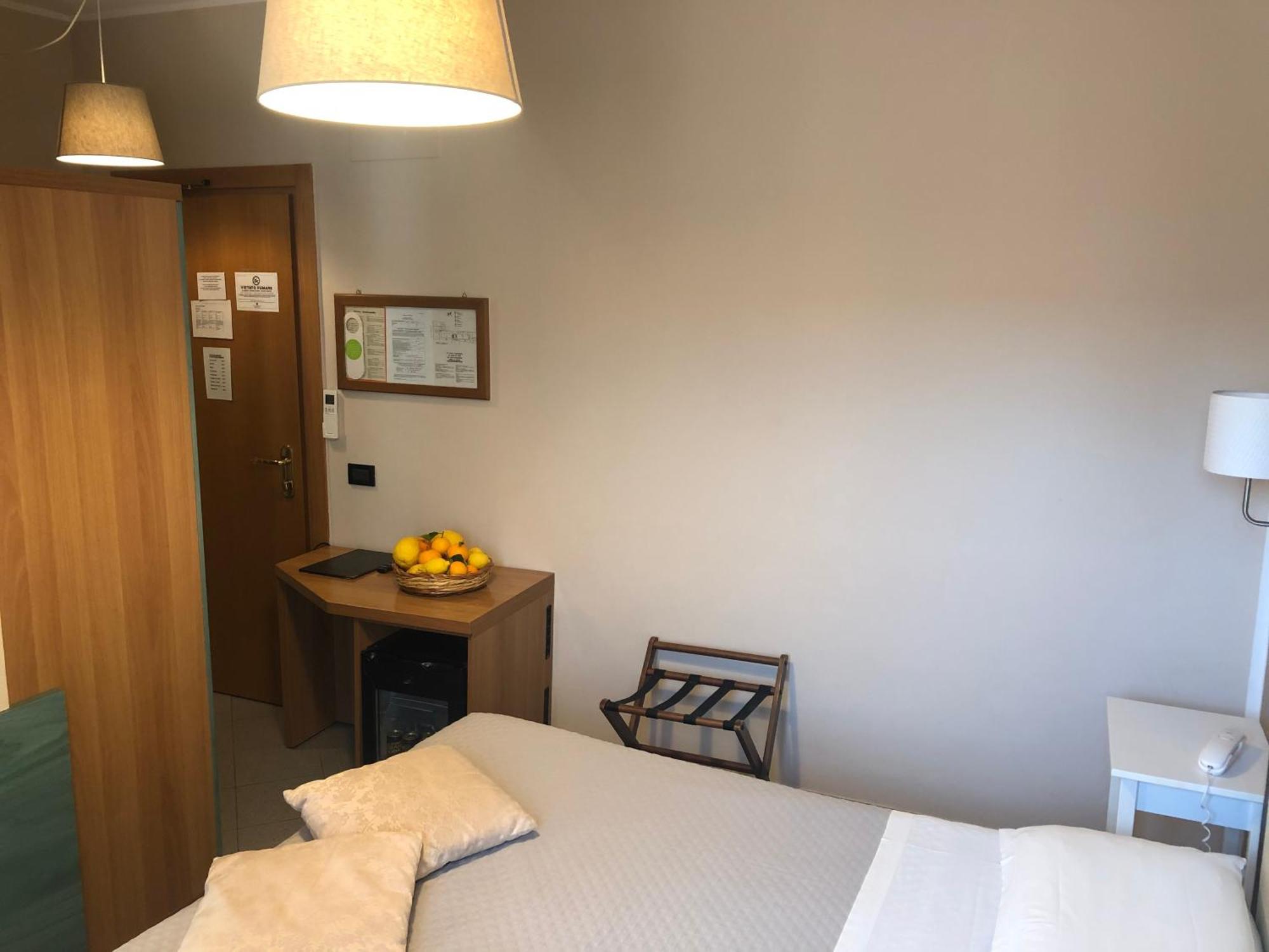 Hotel Di Stefano Pisa Room photo